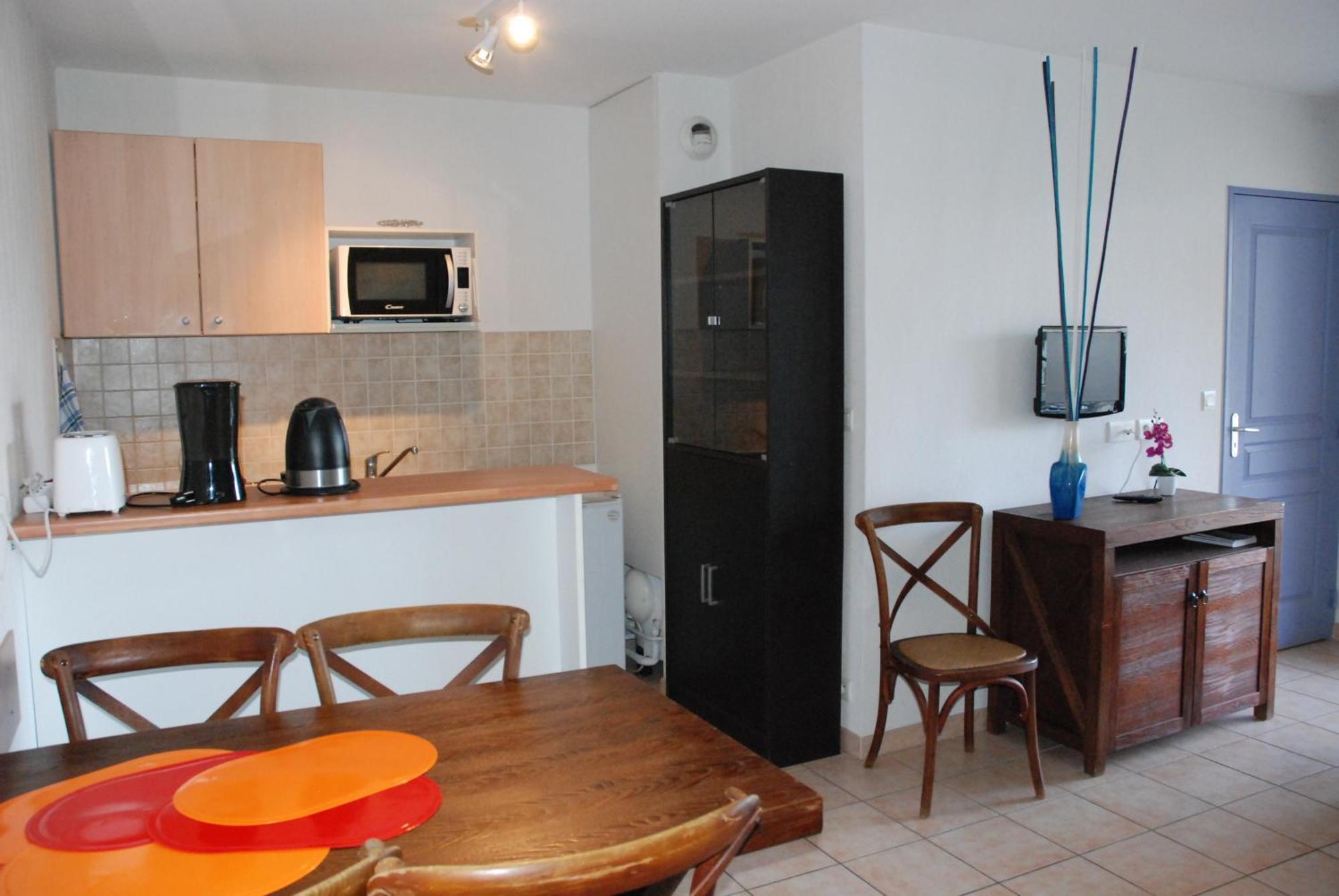 Uzes Appart Hotel Residence Le Mas Des Oliviers Номер фото